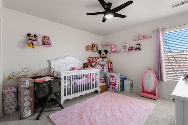 5908 Las Cadenas Road NW, Albuquerque, NM 87120