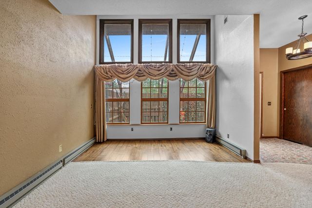 201 3RD ST NE, Mohall, ND 58761