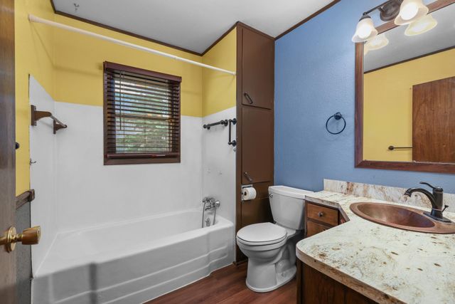 201 3RD ST NE, Mohall, ND 58761