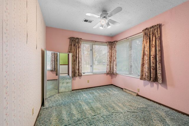 201 3RD ST NE, Mohall, ND 58761