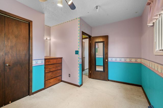 201 3RD ST NE, Mohall, ND 58761