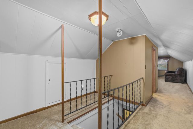 201 3RD ST NE, Mohall, ND 58761