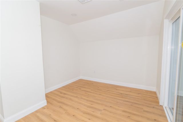 84 Pembroke Avenue, Providence, RI 02908