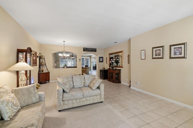 777 Jonabel Way, Oakdale, CA 95361