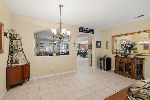 777 Jonabel Way, Oakdale, CA 95361
