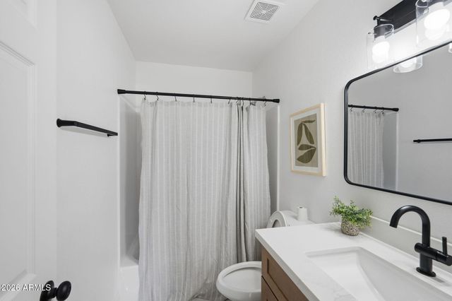 2625 E ISABELLA Avenue, Mesa, AZ 85204