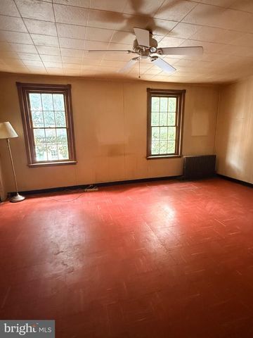 1118 MARLBOROUGH ST, Philadelphia, PA 19125