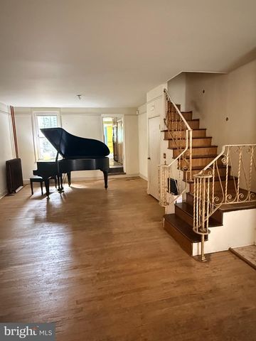 1118 MARLBOROUGH ST, Philadelphia, PA 19125