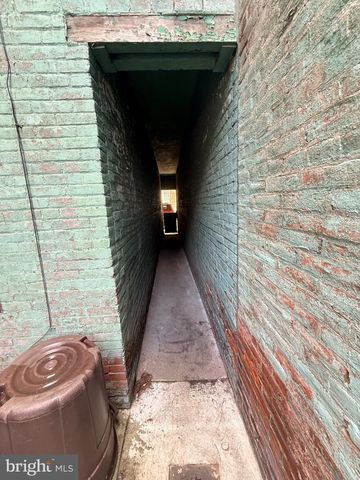 1118 MARLBOROUGH ST, Philadelphia, PA 19125