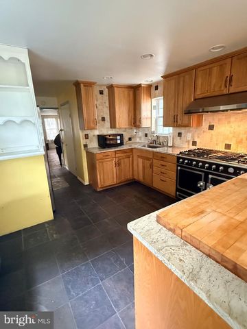 1118 MARLBOROUGH ST, Philadelphia, PA 19125