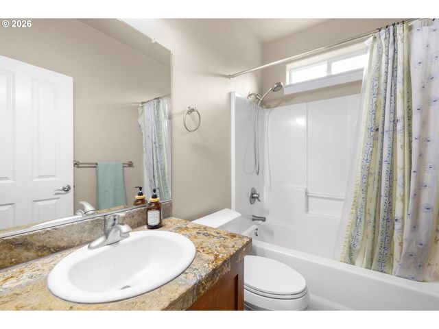 906 36TH Pl, Forest Grove, OR 97116