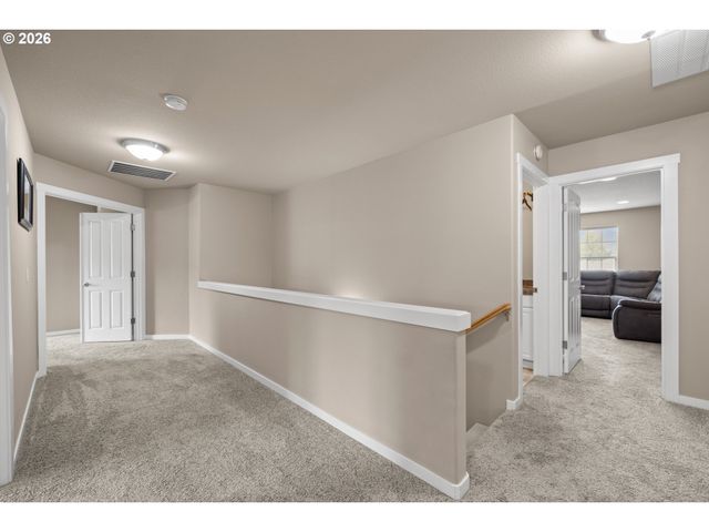 906 36TH Pl, Forest Grove, OR 97116