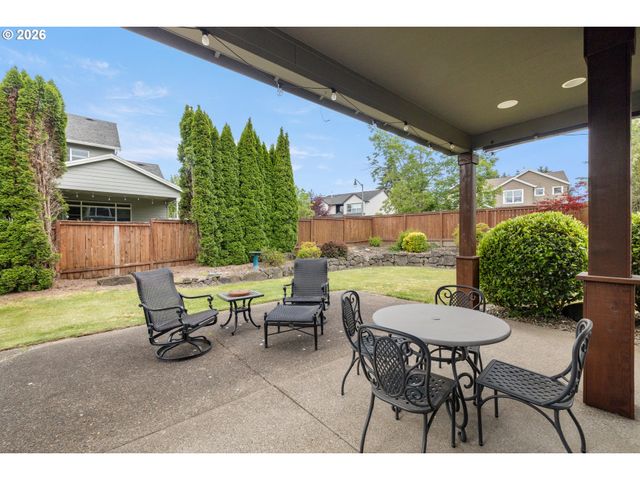 906 36TH Pl, Forest Grove, OR 97116