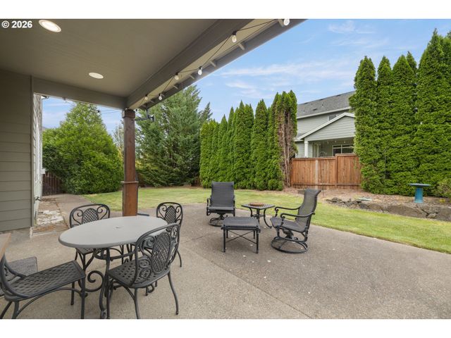 906 36TH Pl, Forest Grove, OR 97116