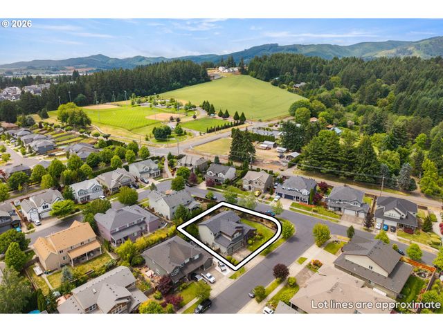 906 36TH Pl, Forest Grove, OR 97116