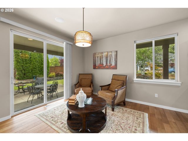 906 36TH Pl, Forest Grove, OR 97116