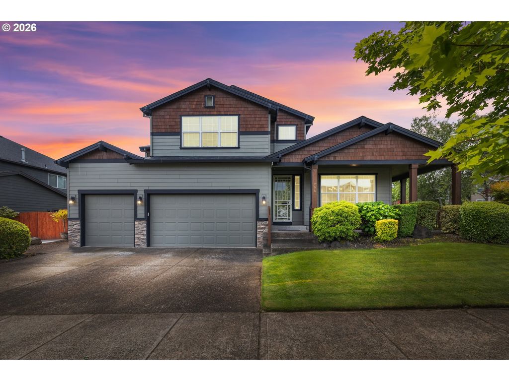 906 36TH Pl, Forest Grove, OR 97116