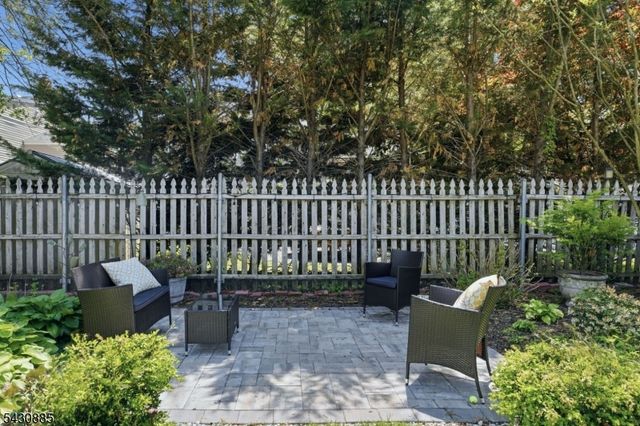 235 Hazel Ave, Garwood Boro, NJ 07027