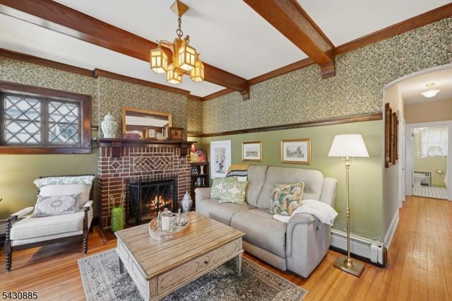 235 Hazel Ave, Garwood Boro, NJ 07027