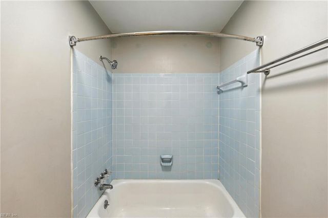 1241 Glyndon DR, Virginia Beach, VA 23464