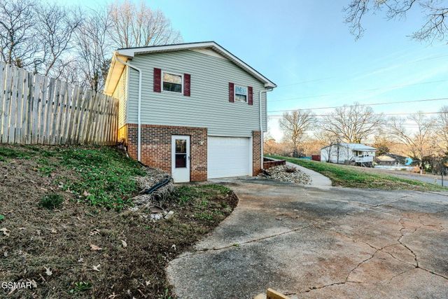 205 Blue Ridge Lane, Seymour, TN 37865