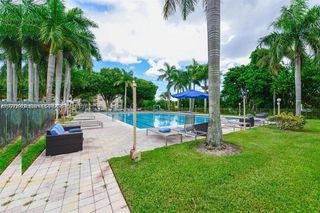 9350 Fontainebleau Blvd 209, Miami, FL 33172