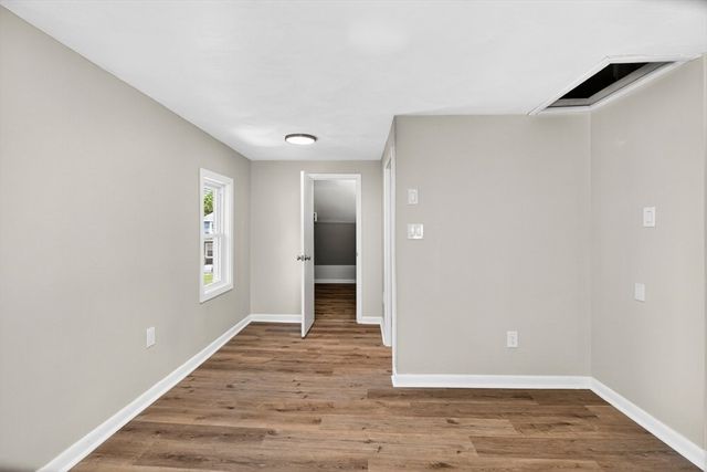 79 Kaveney St, Chicopee, MA 01020