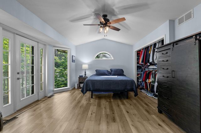 7105 W RIVER OAKS RD, Columbia, MO 65203