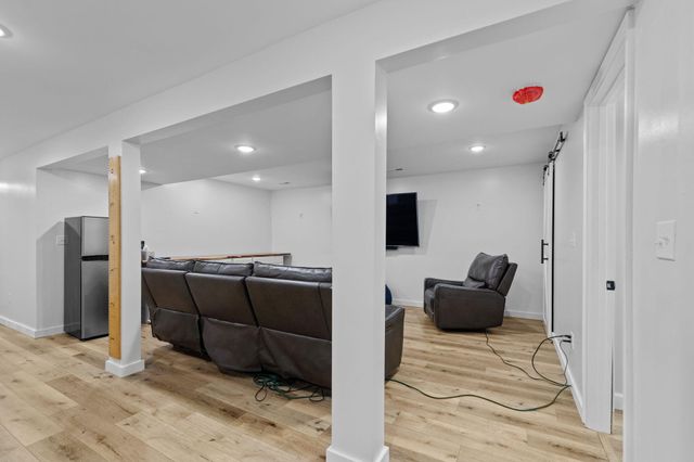 7105 W RIVER OAKS RD, Columbia, MO 65203