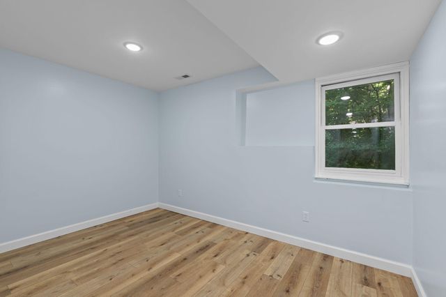 7105 W RIVER OAKS RD, Columbia, MO 65203