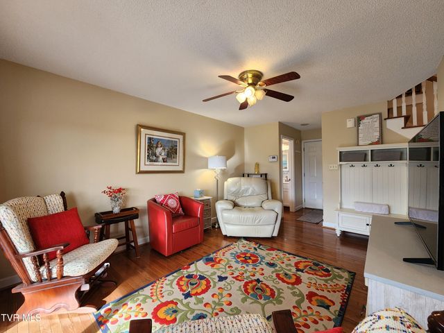 15512 Woodstone Circle, Bristol, VA 24202