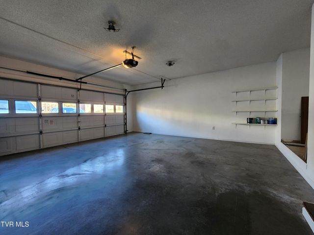 15512 Woodstone Circle, Bristol, VA 24202