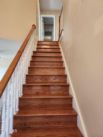 15512 Woodstone Circle, Bristol, VA 24202