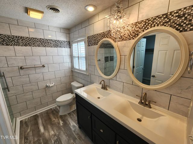 15512 Woodstone Circle, Bristol, VA 24202