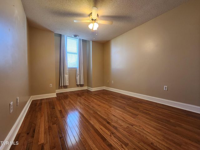 15512 Woodstone Circle, Bristol, VA 24202