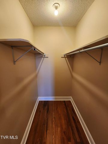 15512 Woodstone Circle, Bristol, VA 24202