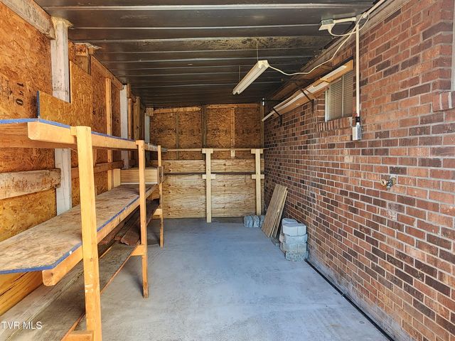 15512 Woodstone Circle, Bristol, VA 24202