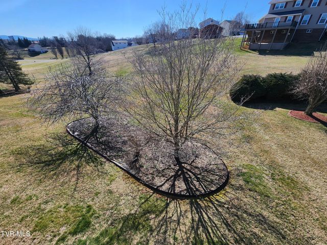 15512 Woodstone Circle, Bristol, VA 24202