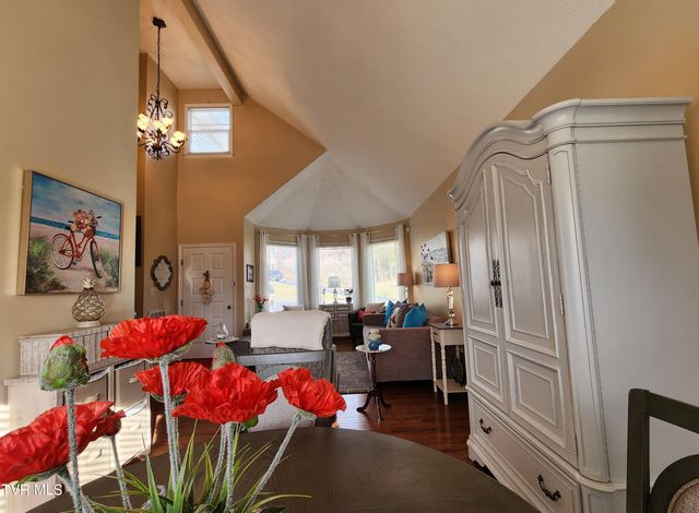 15512 Woodstone Circle, Bristol, VA 24202