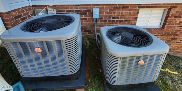 15512 Woodstone Circle, Bristol, VA 24202