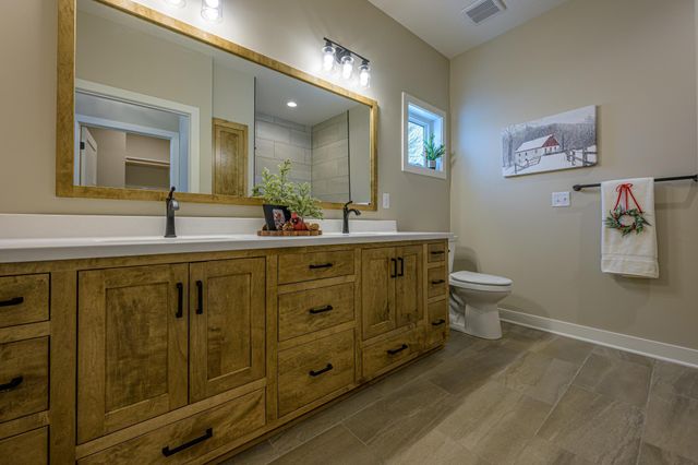 1308 Sherwood Street SE, Hutchinson, MN 55350