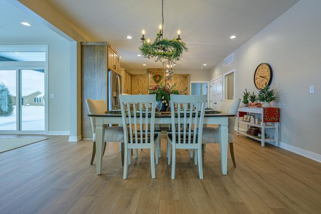 1308 Sherwood Street SE, Hutchinson, MN 55350