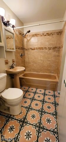 210 W Elizabeth Ave, Linden City, NJ 07036
