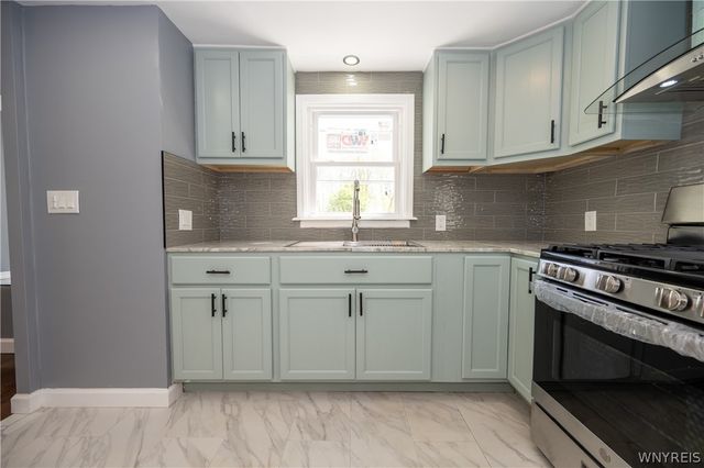 333 Lamarck Drive, Amherst, NY 14226