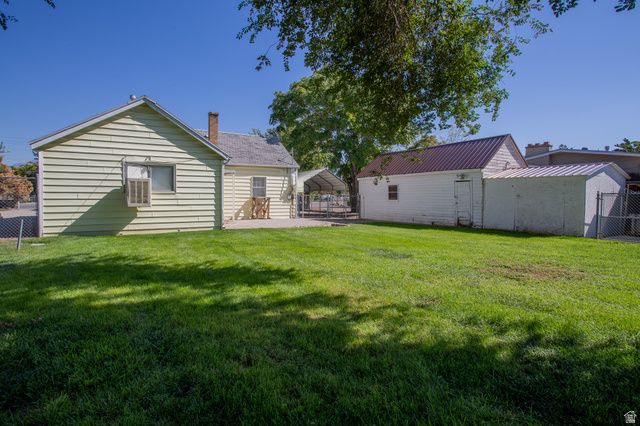 8686 S TEMPLE DR, West Jordan, UT 84088