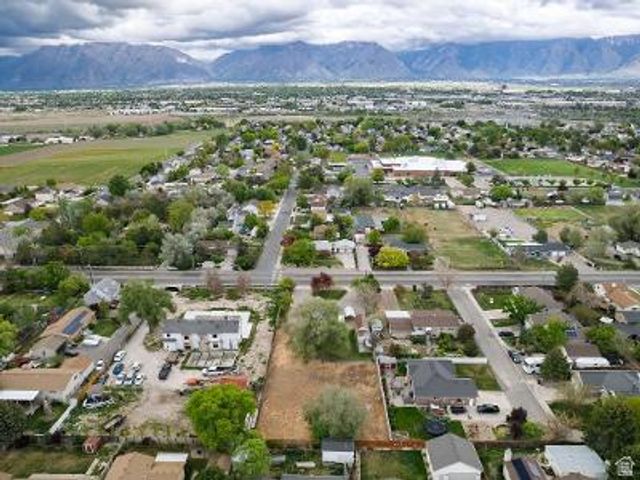 8686 S TEMPLE DR, West Jordan, UT 84088