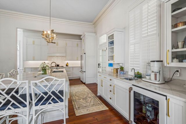 67 Warren Street, Charleston, SC 29403
