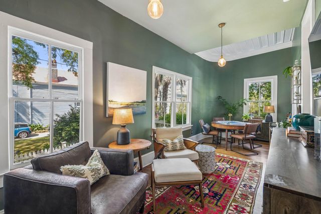 67 Warren Street, Charleston, SC 29403