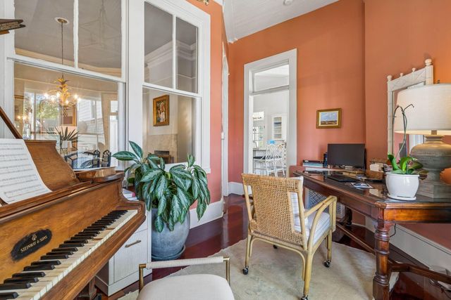 67 Warren Street, Charleston, SC 29403