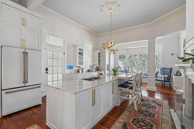 67 Warren Street, Charleston, SC 29403
